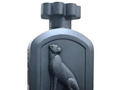 $13.67 – | Lattafa Rave Rage Eau de Parfum Spray for Unisex at Amazon Lattafa Rave Rage Eau de Parfum Spray in black bottle