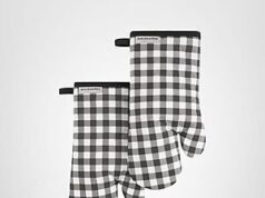 $7.27 – 2-Pack 13″ x 7″ KitchenAid Gingham Oven Mitt Set (Matte Black) Now Only + Free Shipping with Prime or on $35+ 2-Pack 13" x 7" KitchenAid Gingham Oven Mitt Set in Matte Black