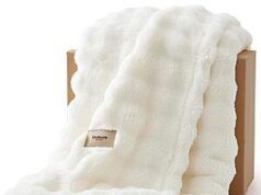 $9.89 – 50″ x 60″ Bedsure 3D Fleece Bubble Throw Blanket (Off White) + Free Shipping w/ Prime or on $35+ Bedsure 3D Fleece Bubble Throw Blanket in Off White