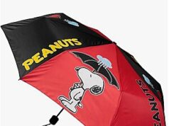 $7.99 – Windproof Travel Umbrella, (Snoopy or One Piece) windproof travel umbrella snoopy product image
